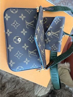 Louis Vuitton Monogram Canvas Crossbody Bag in Brown and Gold
